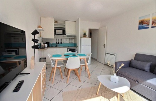 Hardelot-Plage Apartamento | Annonce Professionnelle. T2 Cabine Avec Balcon, 4 Personnes au Coeur de la Ville et à Deux Pas..