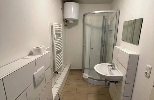 Neumuenster Casa | Anscharstraße 48 W1 - 1 bedroom