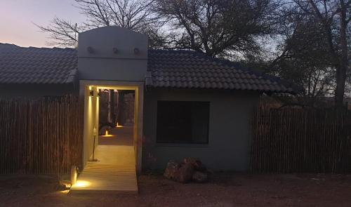 Phalaborwa Casa | Antares Bush Camp & Umgede Hide