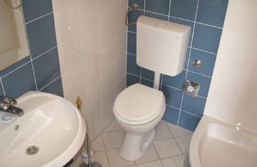 Municipality of Posedarje Apartamento | Ante - 50m From the sea - A1 Plavi
