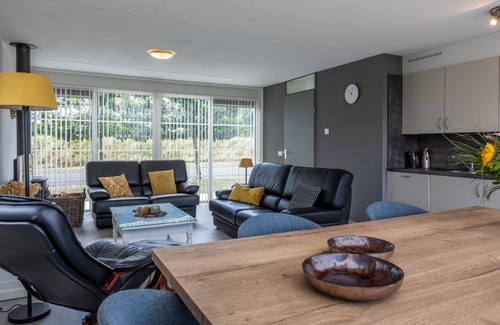 Hoofdplaat Casa | Antibes 288 - Kustpark Village Scaldia - Detached holiday home directly at the lake with spacious garden