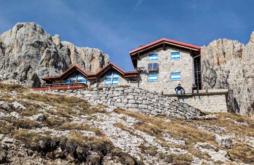San Lorenzo in Banale Apartamento | Antica bottega ristrutturata alle pendici del Brenta