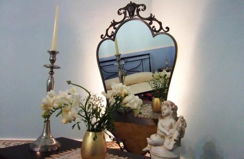 Trapani City Centre Apartamento | Antica Corte delle Ninfee, Historical Private Villa