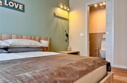 Crociale Casa | Antica corte - private court