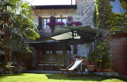 Casalzuigno Cama Y Desayuno | Antico Borgo Sanda Lago Maggiore