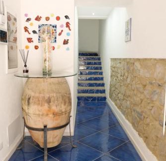 Mirto Apartamento | Antico Palazzo del Corso by Home Dardano