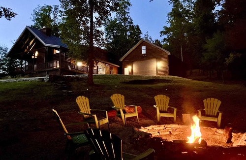 Campton Cabina | Antler Ridge Retreat- New- RRG!