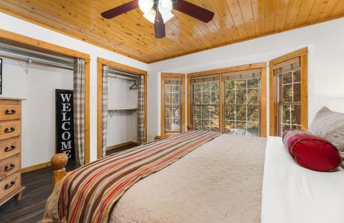 Fall River Estates Casa | Antlers Pointe 1 by Estes Park Condos