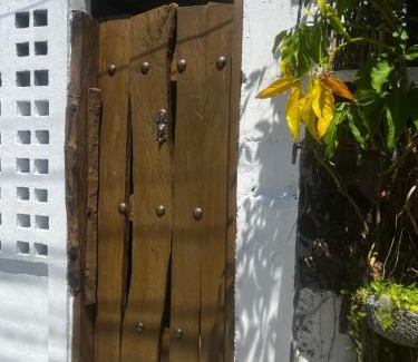 Bangued Casa | Anton & Isabel HomeStay Bangued