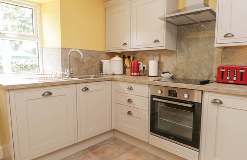Near Sawrey Cabaña | Anvil Cottage, SAWREY