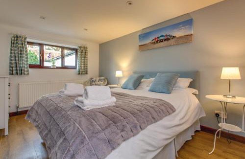 Felbrigg Casa | Anvil & Stable Cottages