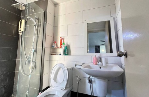 Seri Kembangan Apartamento | AnyLodge 55 @ Univ360 PLACE