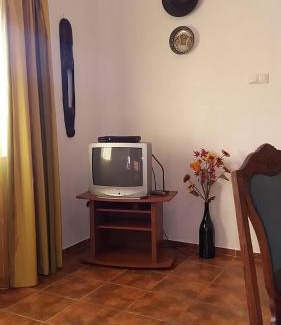 Kehidakustany Apartamento | Anzsore Apartman