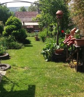 Kehidakustany Apartamento | Anzsore Apartman