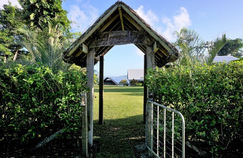 Aore Island Casa | Aoredise - Paradise on Aore Island 2 bedroom, 2 bathroom, 35m private beach
