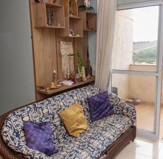 Samambaia Apartamento | Apê Família Feliz - Lazer e Conforto com Varanda - Até 5P