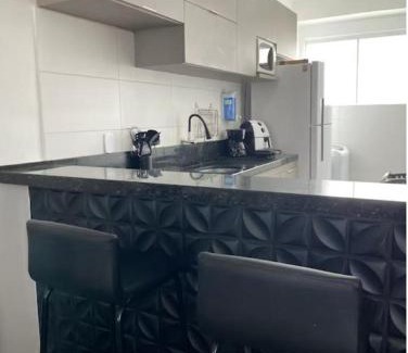 Caruaru Apartamento | Apê moderno com Ar, Wi-Fi, máquina de lavar, garagem e portaria 24h- completo e confortável!