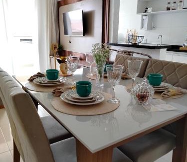 Aruanda Apartamento | Apê Prime Confort 2 quartos com ar, vista piscina - a 6min da praia de Aruana