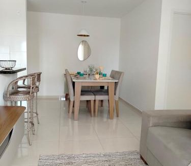 Aruanda Apartamento | Apê Prime Confort 2 quartos com ar, vista piscina - a 6min da praia de Aruana