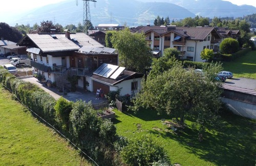 Bruck an der Grossglocknerstrasse Apartamento | Apartment Anny