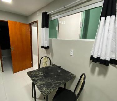 Sobral Apartamento | Ap de 2 quartos com ar e Wi-Fi