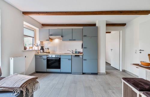 Friedrich-Wilhelm-Luebke-Koog Apartamento | Apartamento 'Ferienwohnung Möwe' con jardín compartido, balcón y Wi-Fi