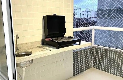 Guilhermina Apartamento | Ap encantador a apenas 100 metros do Mar