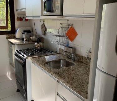Vila Suica Apartamento | Ap Gramado Knorrville - 2 dorm com lareira, calefação e sacada