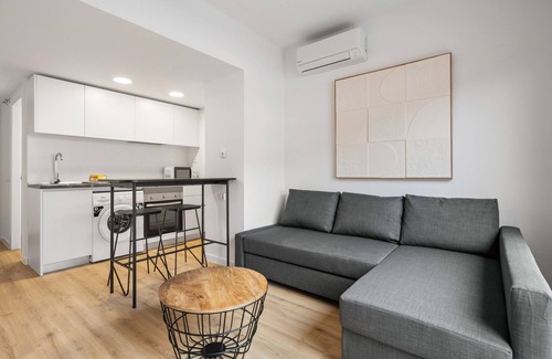 San Sebastián de los Reyes Apartamento | apartamento reformado con garaje y piscina de alquiler temporal
