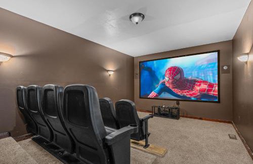 Cosby Casa | Apalachee Pool lodge
