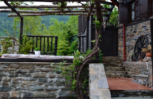 Skotina Casa | Apalni Cottage