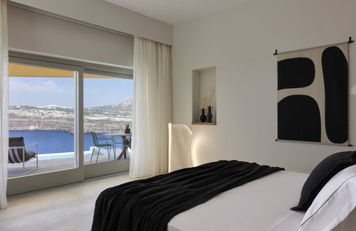 Akrotiri Hotel | Apanemo Hotel