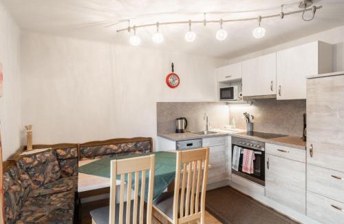 Saalfelden am Steinernen Meer Apartamento | Apartment Sommerstein by Interhome