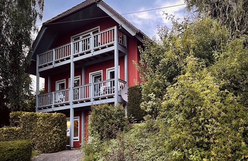 Klein Bollhagen Apartamento | Apartamento 'Fewo Sonnengelb - Fulgenhaus' con balcón