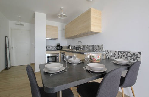 Saint-Gilles-Croix-de-Vie Apartamento | Apartamento-Apartamento-Habitación con desagüe-Terraza