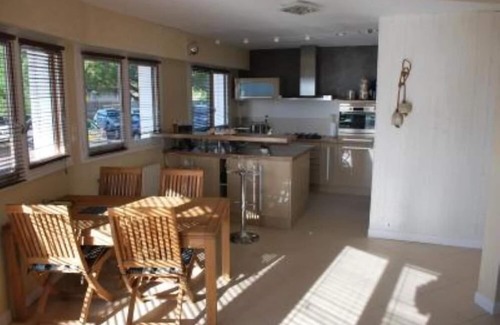 Arcachon Apartamento | APART. 1st LINE ARCACHON FACING SMALL BEACH WIFI - 5 pers. PARK.