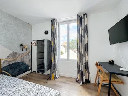 Saint-Pierre-du-Perray Apartamento | Apart 5 Pers,40min Paris, Orly 20min, Disneyland 40min N1