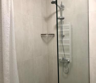 Shevchenkivs'kyi District Hotel | Apart Assistant on Smart Plaza