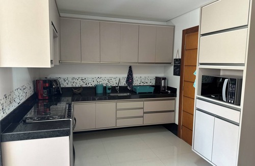 Southeast Region Apartamento | Apart de Luxo de frente para a PRAIA DO MORRO! 4 suítes, 3 vagas, ar cond, WIFI