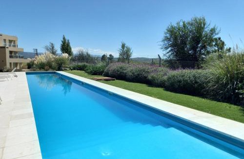 San Antonio de Arredondo Apartamento | Apart Carlos Paz Golf Country Club