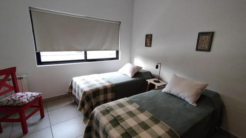 Paraná Apartamento | Apart Centro Paraná Apartamento entero 90m2, cochera privada para auto, excelente ubicación, a mts del Shopping Paso del Paraná, zona Parque y Peatonal