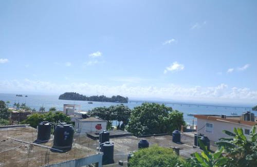Barrio La Fortaleza Vieja Apartamento | Apart cercano al muelle y al malecón de Samana