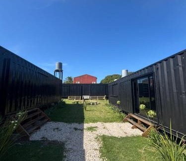 Barrio Los Acantilados Apartamento | Apart Containers, Acantilados
