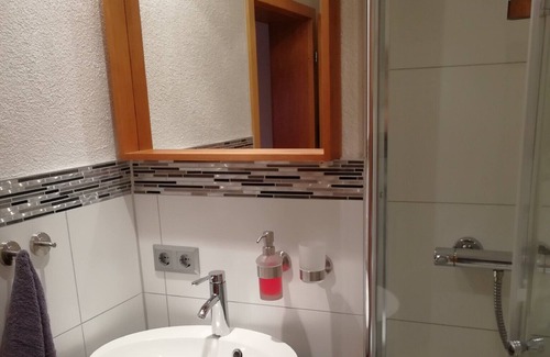 Eisenbach Apartamento | Apartment 'Ehinger' with Private Terrace, Private Garden and Wi-Fi