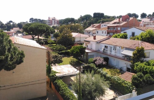 Sant Andreu de Llavaneres Apartamento | Apartamento Llavaneras II vistas al mar y piscina