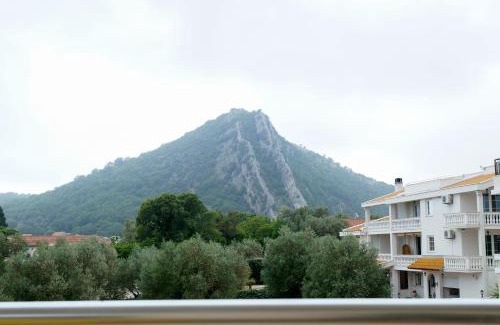 Kaluđerac Apartamento | Apart Forte Roses Montenegro KO Buljarica