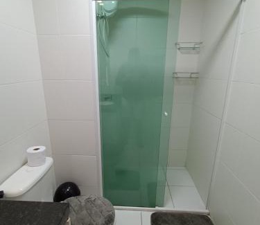 Taguatinga Apartamento | Apart-Hotel 1qt Vista da Piscina 12 min do Aeroport