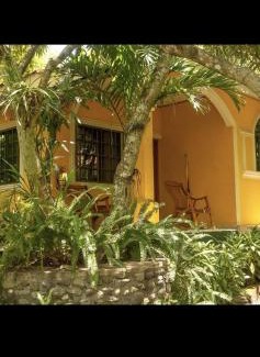 Esteli Hotel | Apart Hotel Acuarious de Luis