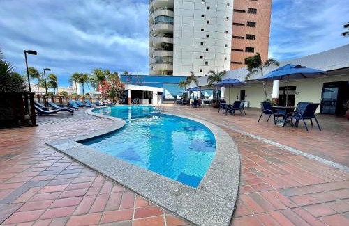 Mucuripe Casa | Apart-Hotel Iate Plaza, vista completa da Orla de Fortaleza