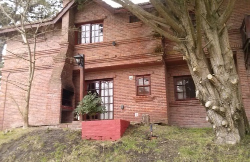Pinamar Complejo | Apart hotel with heated pool and covered garage